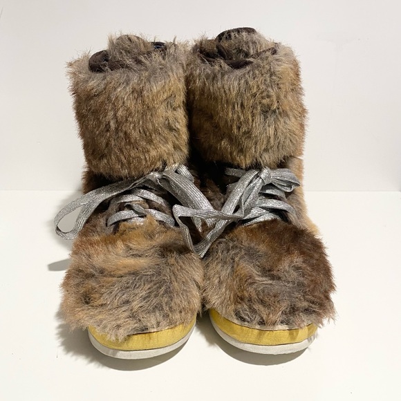 Irregular Choice x Star Wars Chewbacca Fur Boots Rare - Picture 3 of 10